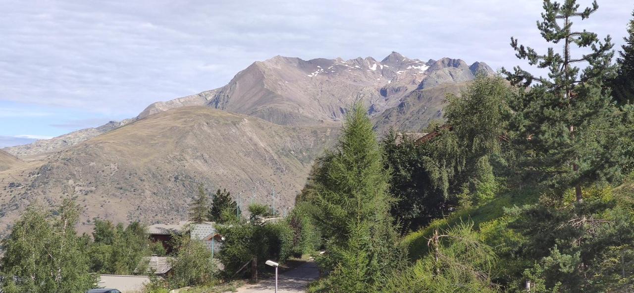 T2 Meublé Tourisme 3 étoiles TOUT CONFORT linge de lit-serviettes-ménage-parking privé avec superbe vue et au pied des pistes Les Deux Alpes Exterior foto