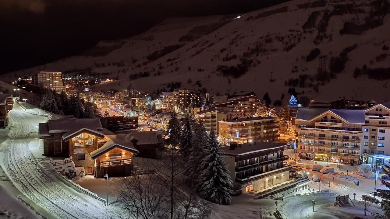 T2 Meublé Tourisme 3 étoiles TOUT CONFORT linge de lit-serviettes-ménage-parking privé avec superbe vue et au pied des pistes Les Deux Alpes Exterior foto