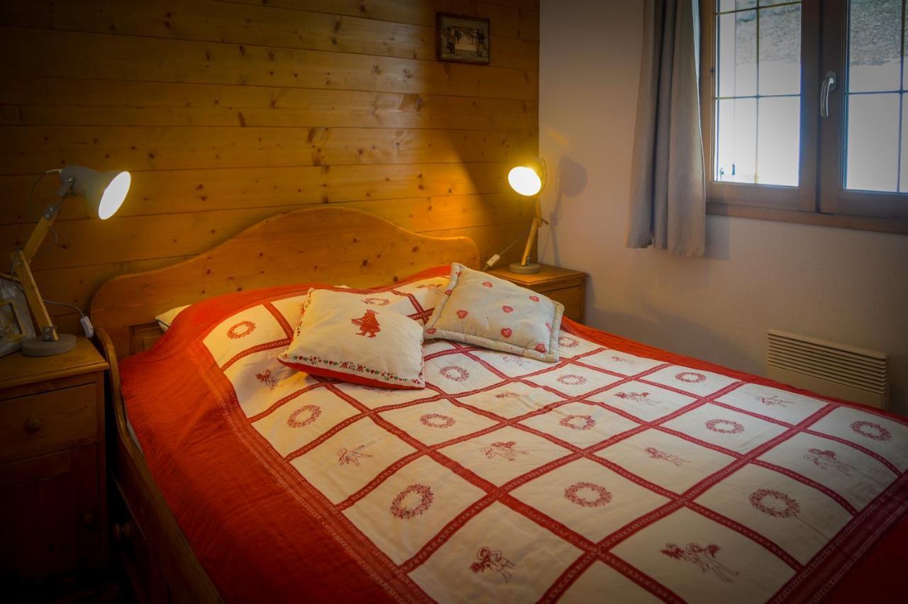 T2 Meublé Tourisme 3 étoiles TOUT CONFORT linge de lit-serviettes-ménage-parking privé avec superbe vue et au pied des pistes Les Deux Alpes Exterior foto