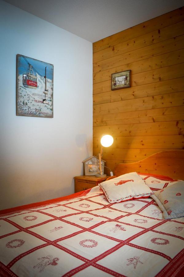 T2 Meublé Tourisme 3 étoiles TOUT CONFORT linge de lit-serviettes-ménage-parking privé avec superbe vue et au pied des pistes Les Deux Alpes Exterior foto